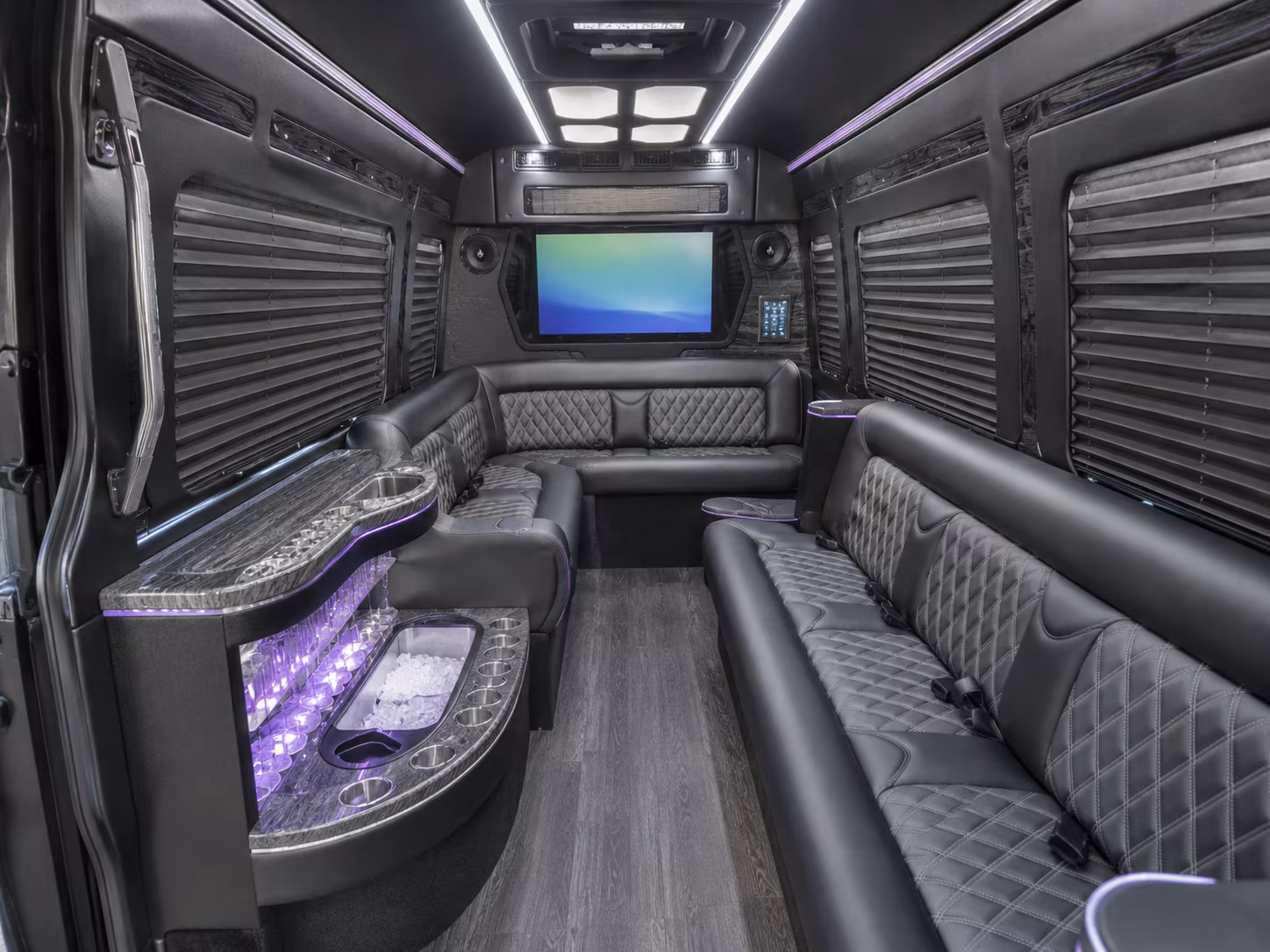henderson 20 passenger party bus