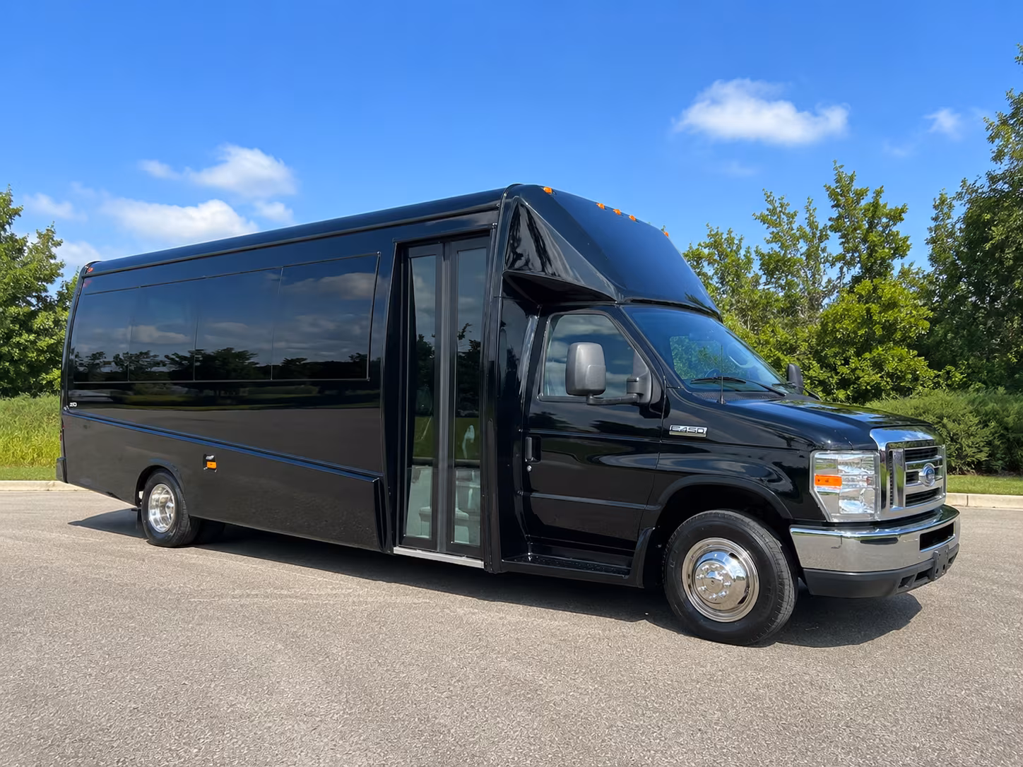 hesperia arrange transportation for your private event in hesperia