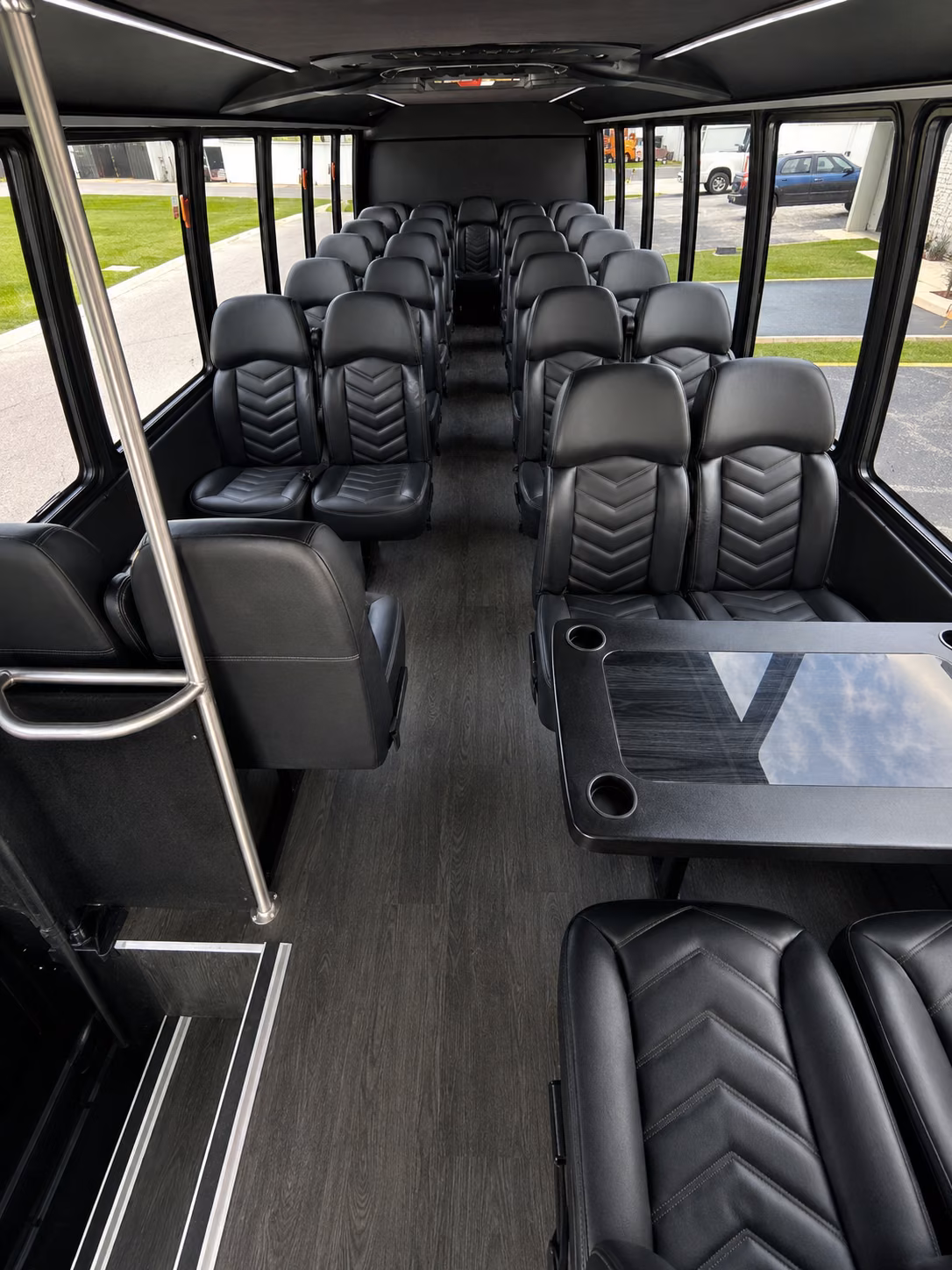 palmdale set up employee shuttles for palmdale businesses