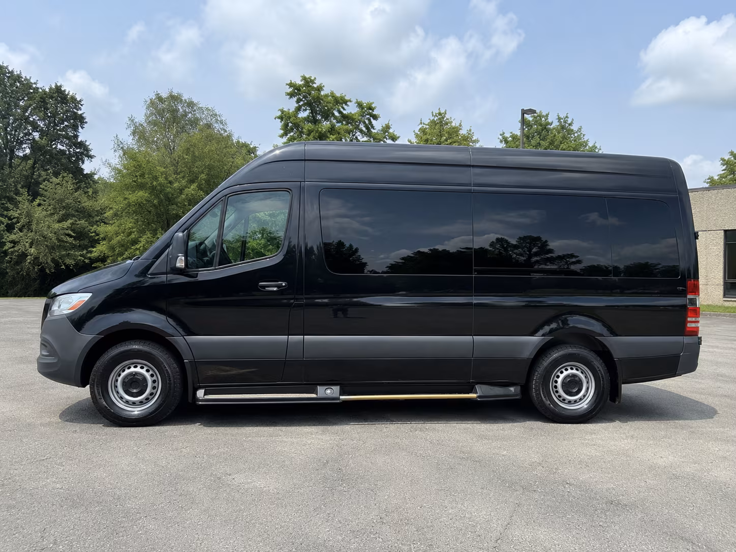 paradise corporate shuttle services
